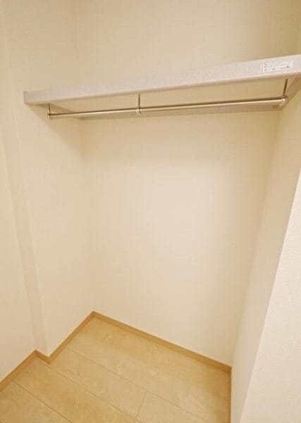 1R Corner Room Apt in Okurayama W17 002