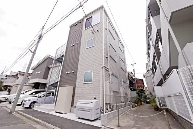 1R Corner Room Apt in Okurayama W17 002