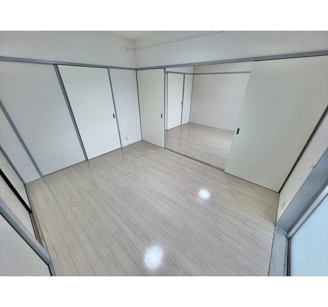 2DK Apt with Separate BT in Hanakoganei R76 101