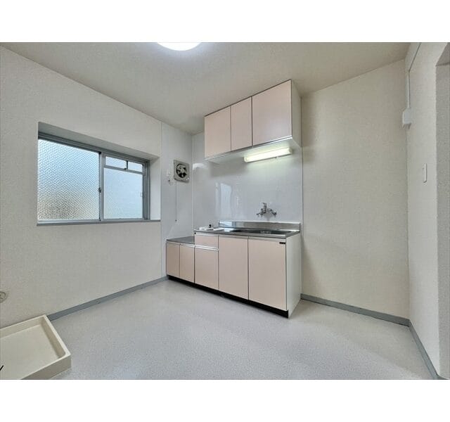 2DK Apt with Separate BT in Hanakoganei R76 101