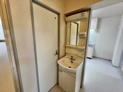 2DK Apt with Separate BT in Hanakoganei R76 101