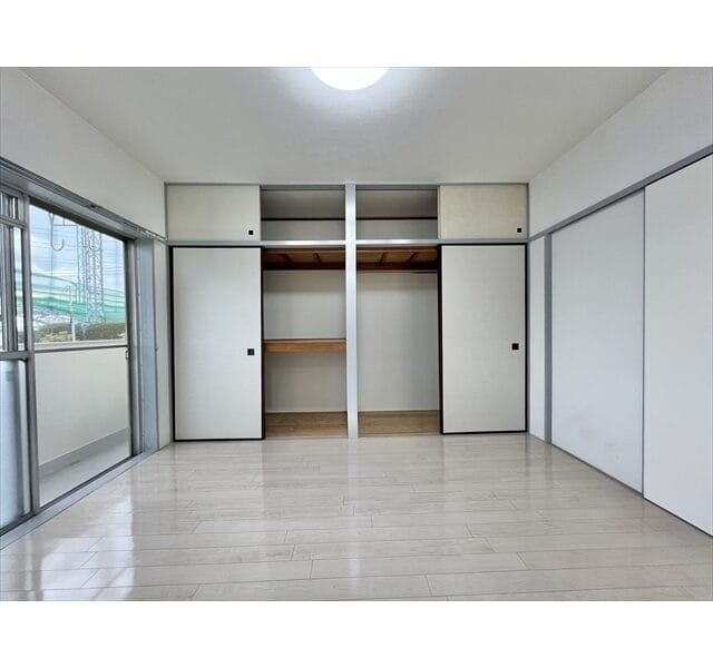 2DK Apt with Separate BT in Hanakoganei R76 101