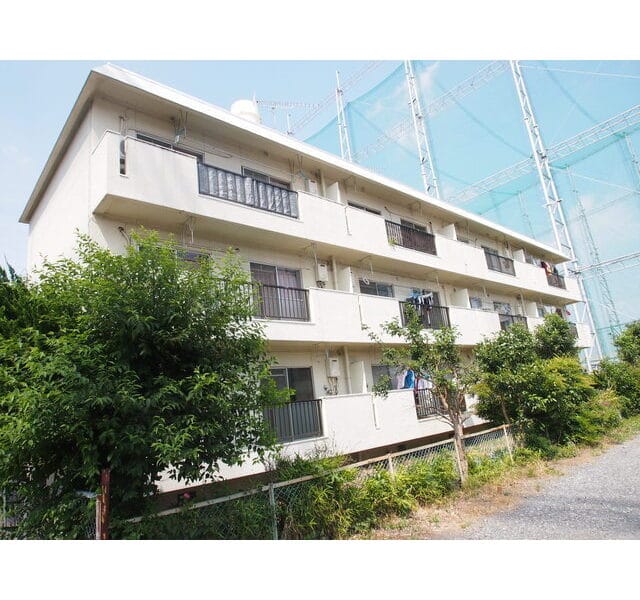 2DK Apt with Separate BT in Hanakoganei R76 101