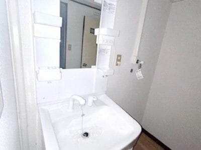 3DK Cat OK APT in Hagiyama F77 101