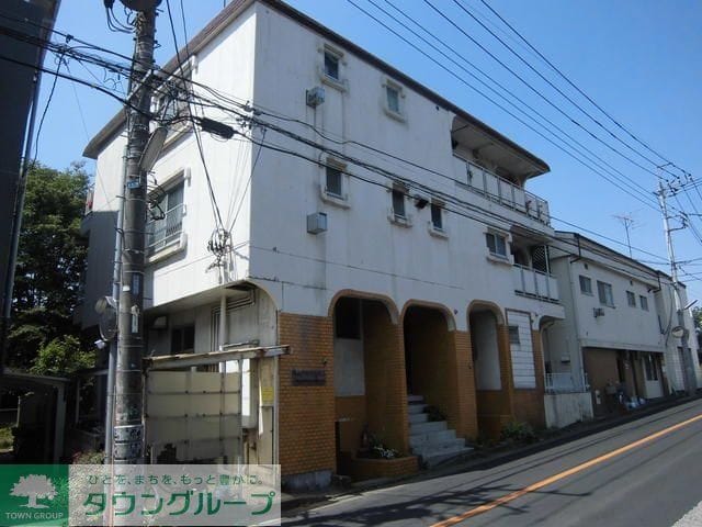 3DK Cat OK APT in Hagiyama F77 101
