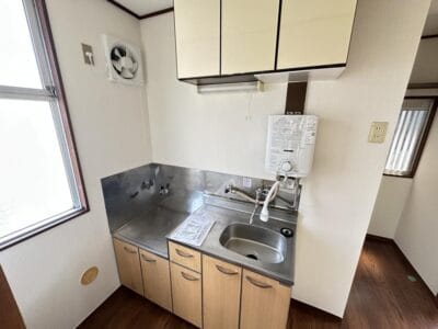 2K Apt Close to Station in Iogi W78 001