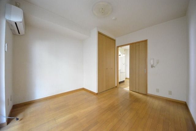 1DK Apt with NO Key$ in Takaido R95 100