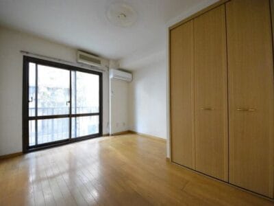 1DK Apt with NO Key$ in Takaido R95 100