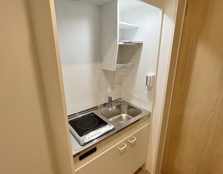 1K Corner Room Apt in HigashiOmiya W22 001