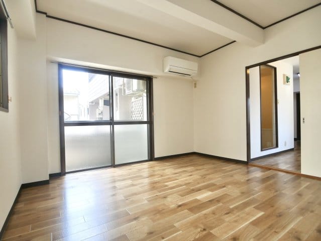 1DK Corner Room APT in Hiyoshi F88 001