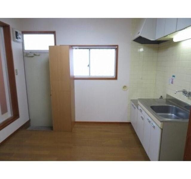 1DK Apt on Top Floor in Eifukucho W89 005