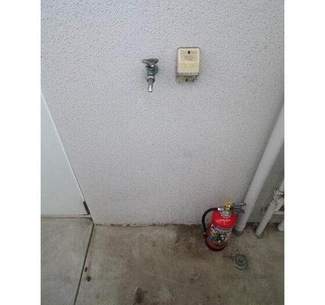 1DK Apt on Top Floor in Eifukucho W89 005