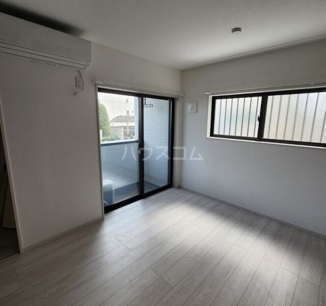 1K Apt Close to Station in Owada W24 101