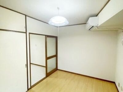 1DK Apt Close to Station in Meidaimae R63 000