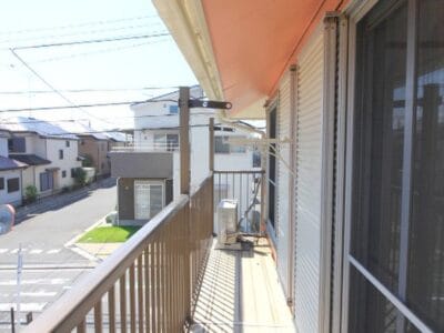 2K APT on Top Floor in Niiza F88 001