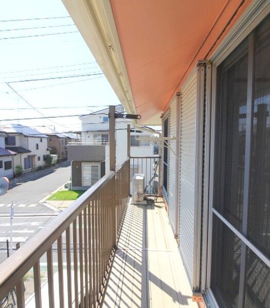 2K APT on Top Floor in Niiza F88 001