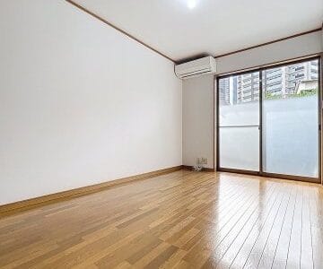 1DK Apt Close to Station in Mukohara W97 101