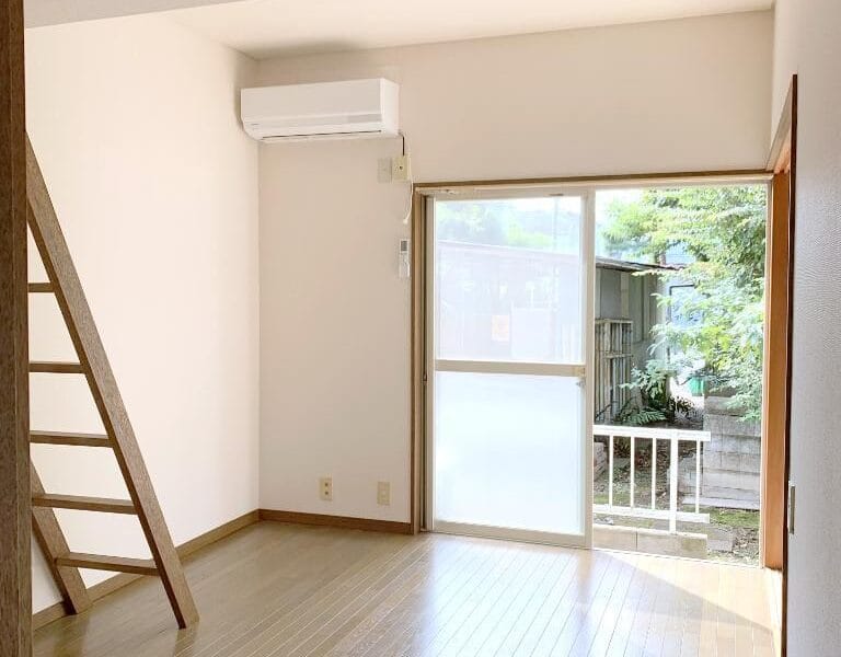 2DK Loft Apt in Tanashi W92 001