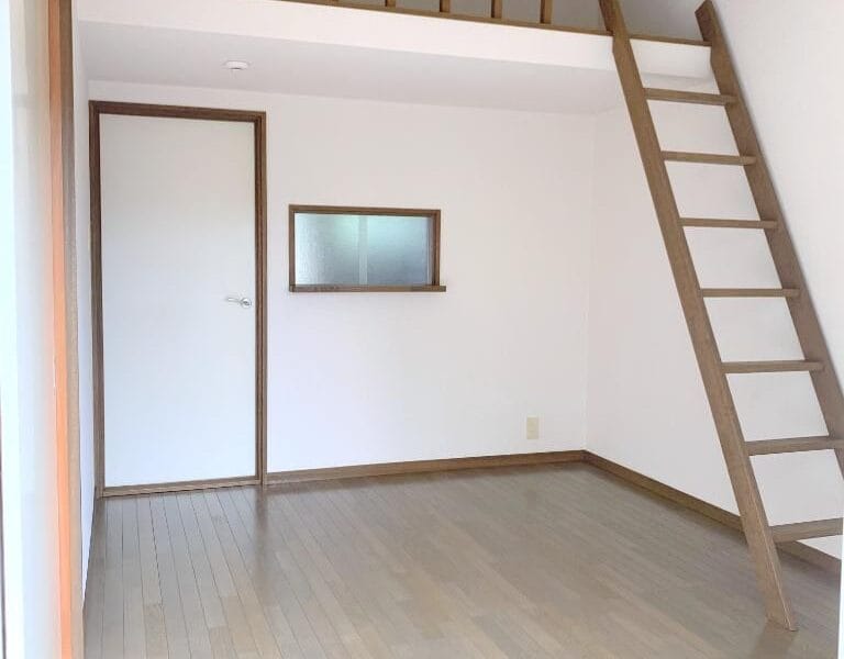 2DK Loft Apt in Tanashi W92 001