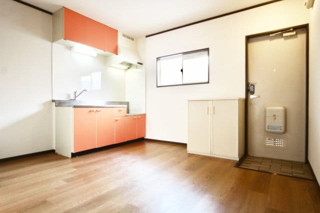 2DK Apt on Top Floor in Takatsu F93 105