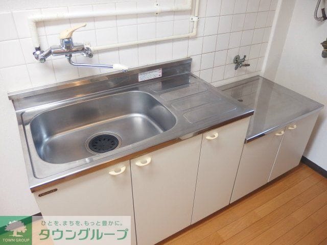 2DK Corner Room Apt in Sangenjaya F76 101