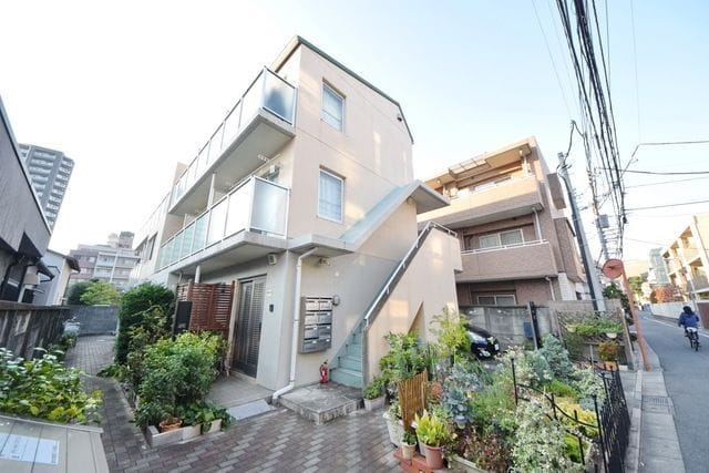 1DK Maisonette Apt in Chofu R04 100