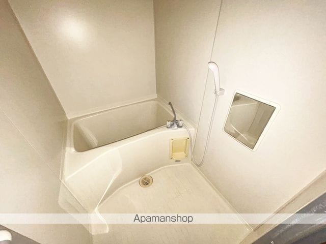 2DK Apt on Top Floor in Shinozaki F96 101