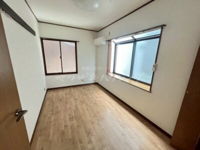 2K Corner Room Apt in Nogata W94 001