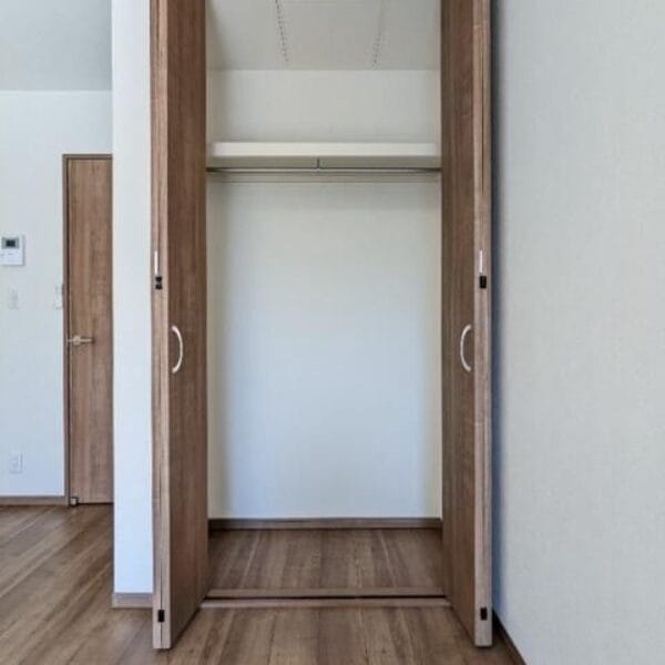 1K Student OK Apt in NishiOmiya W23 001