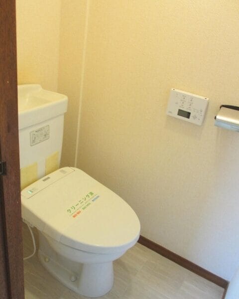 1DK Apt with Separate BT in KamiKitazawa F81 101