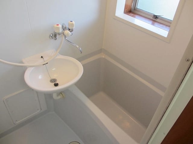 1DK Apt with Separate BT in KamiKitazawa F81 101