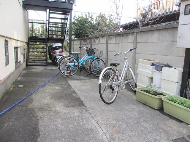 1DK Apt with Separate BT in KamiKitazawa F81 101