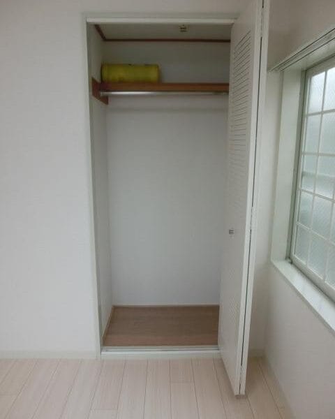 2K Apt on Top Floor in Shinozaki W91 101