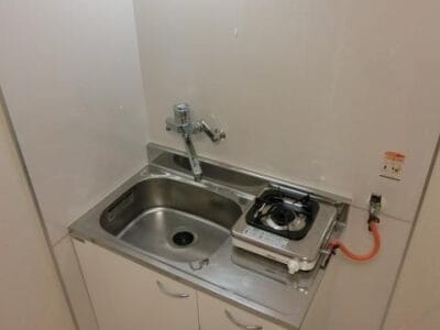 2K Apt on Top Floor in Shinozaki W91 101