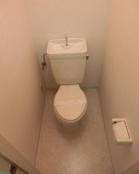 2K Apt on Top Floor in Shinozaki W91 101