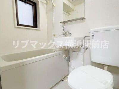 1DK Corner Room Apt in KANAGAWA S97 011