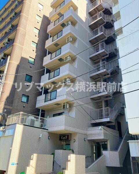 1DK Corner Room Apt in KANAGAWA S97 011