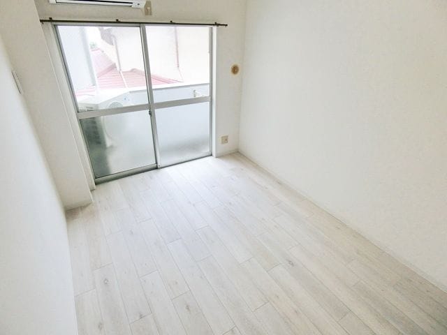 1R Apt with FREE Internet in NishiTachikawa F86 102