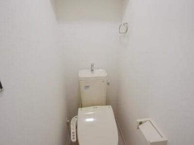 1R Apt with Washlet in KitaAyase W17 001