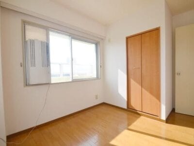 2DK Corner Room Apt in Yono R88 101