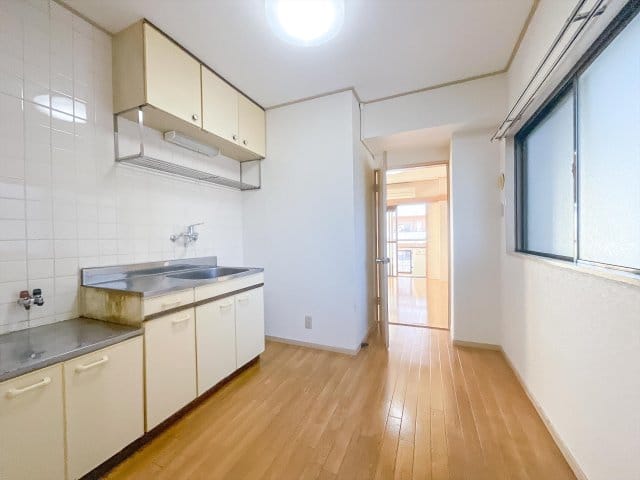 1DK NakanoFujimicho NOKey$ R88 000