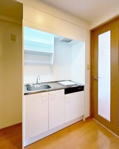 1K Student OK Apt in Kitami R05 011