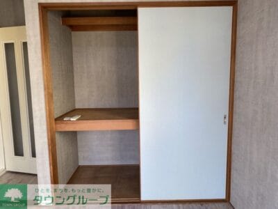 Nishifu / 2LDK / NOKey$ NOAgency / W911011