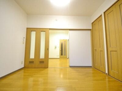 1DK Apt with Separate BT in Meidaimae R95 001