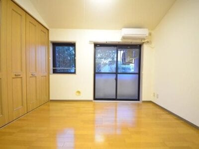 1DK Apt with Separate BT in Meidaimae R95 001