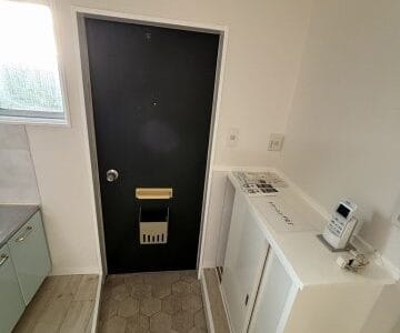 1LDK Pet OK Apt in Hachimanyama W72 101