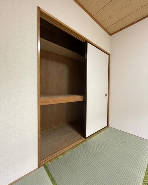 〇2DK Apt with FREE Rent in Akitsu R93 201