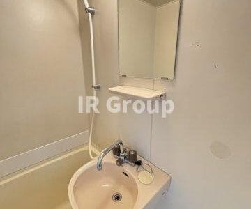 2K Corner Room Apt in Kitasenju F87 001