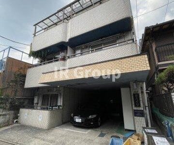 2K Corner Room Apt in Kitasenju F87 001