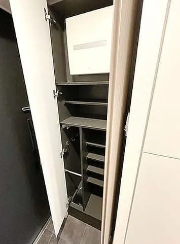 1K Ryogoku NODep NOAgency R21 011